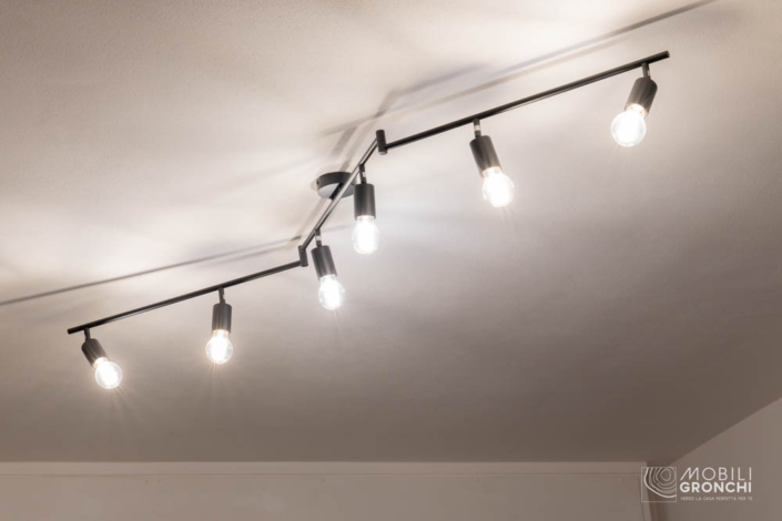 2025 – laura e gabriele – shooting con logo (12)